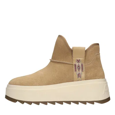 Ash Boots In Marrone Marroni