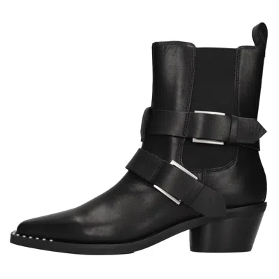 Ash Boots In Black