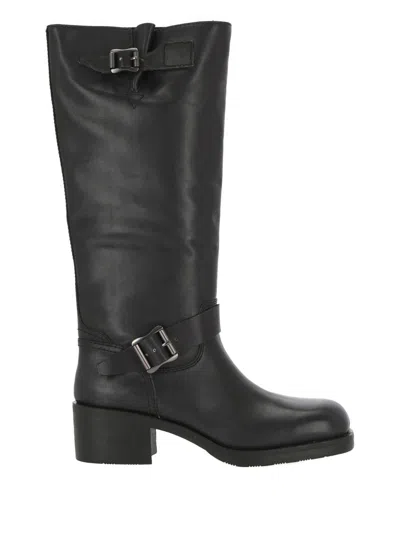 Ash Ankle Boot In Black