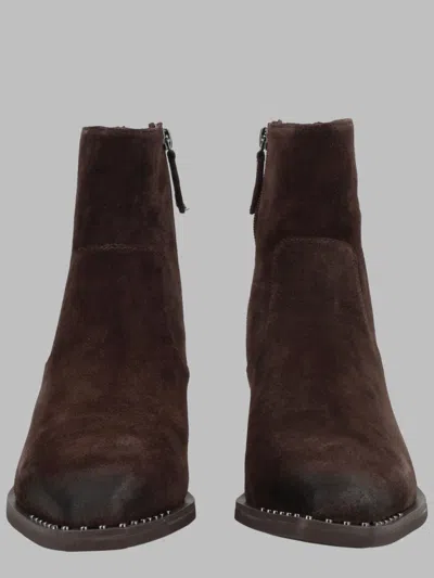 Ash In Brown