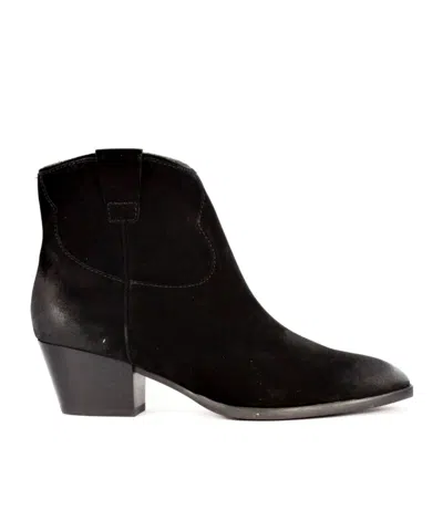 Ash Fame Texan Ankle Boots In Black