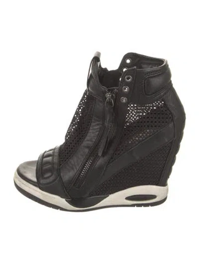 Pre-owned Ash Leather Pumps In Black