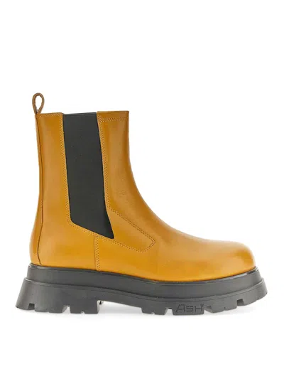 ASH CHINELAS - ELITE