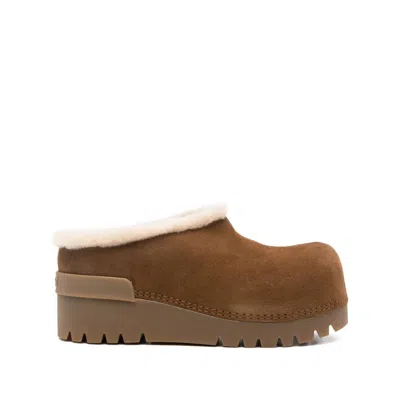 Ash Leather Clogs In Brown