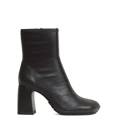 Ash Streamlined Nappa Leather Ankle Boots In Black