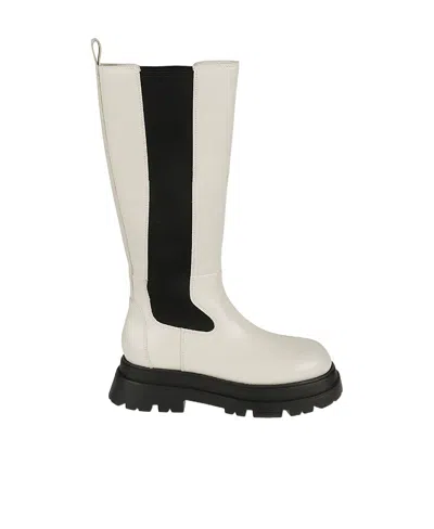 Ash Thick-soled Boots In Black
