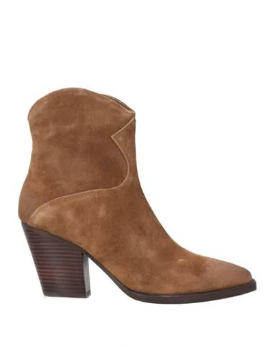 Ash Woman Ankle Boots Brown Size 11 Leather