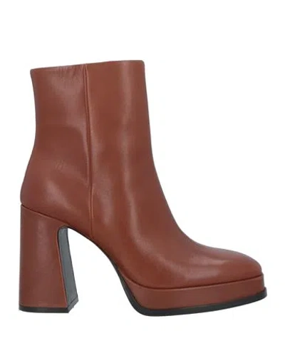 Ash Woman Ankle Boots Tan Size 8 Leather In Brown