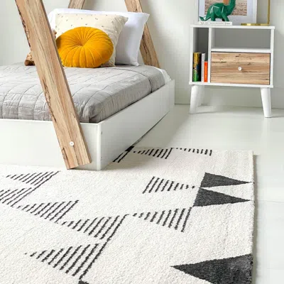 Ashley Balta Phoebe Modern Geometric 7' 10" X 10' Area Rug In Animal Print