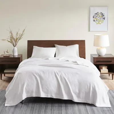 Ashley Freshspun Basketweave King Blanket In White