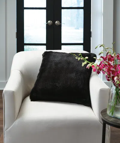 Ashley Gariland Pillow In White