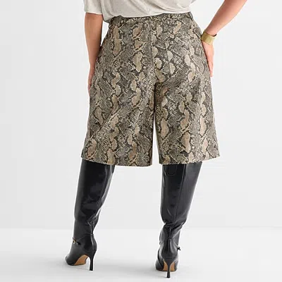 Ashley Graham Women's Plus Faux Leather Python Jort In Nude