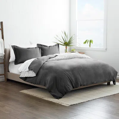 Ashley Home Collection Premium Ultra Soft Etched Gate Reversible Queen Duvet Cover Set