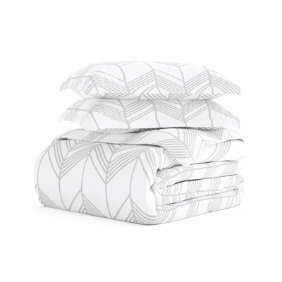 Ashley Ienjoy Home Chevron King/california King Duvet Set In Gray