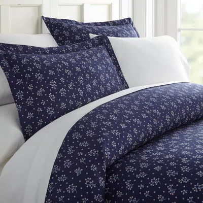 Ashley Ienjoy Home Midnight Blossom Patterned Full/queen Duvet Set In Blue