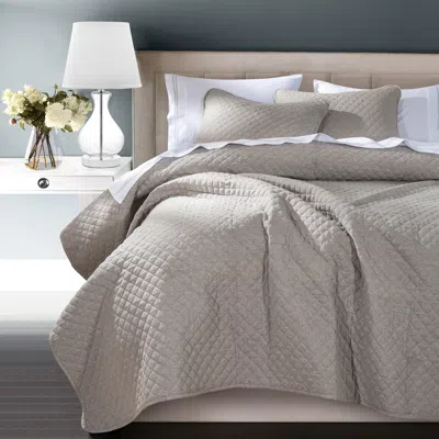 Ashley Indigo Hill Anna Diamond 1-piece Twin Quilted Coverlet In Brown