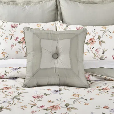 Ashley J. Queen Cottage Clarice 18" Decorative Throw Pillow In Green