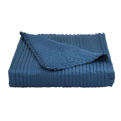 Ashley J. Queen Cottage Meadow 3 Piece King/california King Quilt Set In Blue
