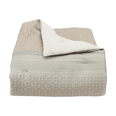 Ashley J. Queen New York Alaro 4 Piece California King Comforter Set In Gray