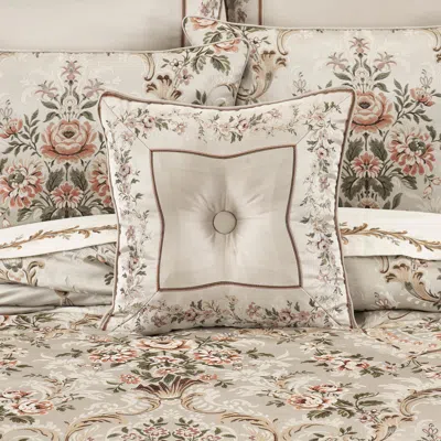 Ashley J. Queen New York Pecora 18" Decorative Throw Pillow In Orange
