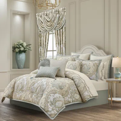 Ashley J. Queen New York Rita 4 Piece Comforter Set In Neutral