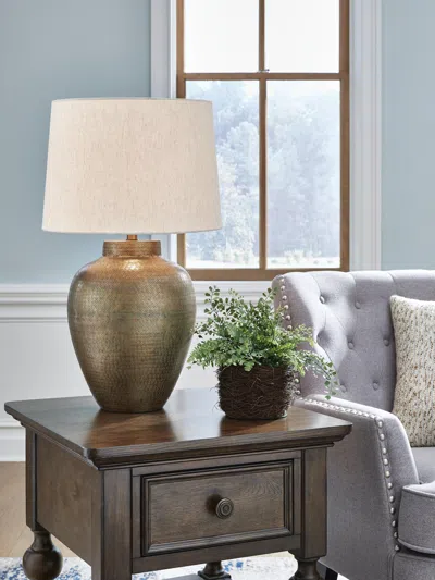 Ashley Madney Table Lamp
