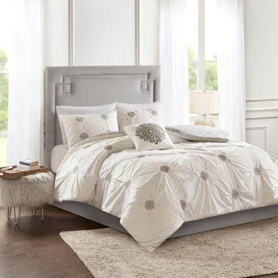 Ashley Malia King/california King 4 Piece Embroidered Reversible Duvet Cover Set In White