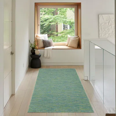 Ashley Nourison Home 2' X 3' Accent Rug In Animal Print