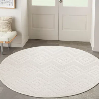 Ashley Nourison Home Versa Indoor/outdoor 5' Area Rug In White