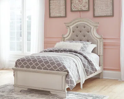 Ashley Realyn Twin Panel Bed