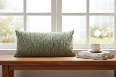 Ashley Rizzy Home Vanguard Decorative Throw Pillow In Green
