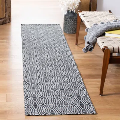 Ashley Safavieh Augustine Tulum 2'10" X 5' Area Rug In Black