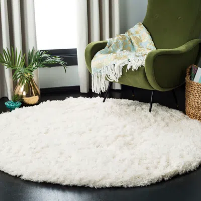 Ashley Safavieh Polar Shag 6'7" X Round Area Rug In White