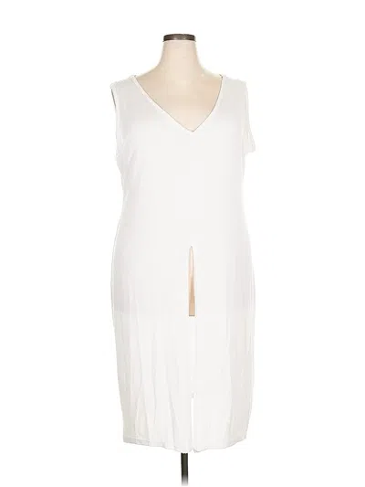Pre-owned Ashley Stewart Sleeveless T-shirt In White