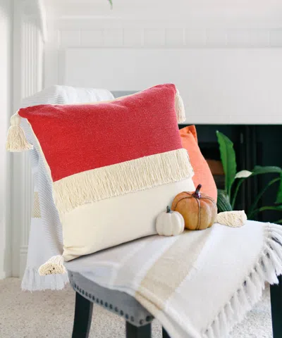 Ashley Suvii Home Clara Decorative Throw Pillow