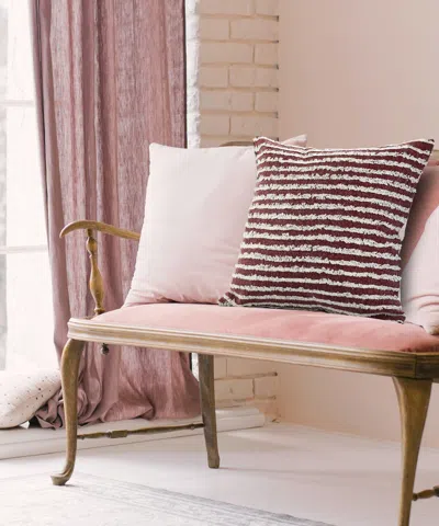 Ashley Suvii Home Yana Decorative Throw Pillow In Neutral