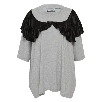 Ashley Williams Curtain T-shirt In Gray