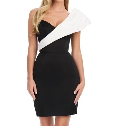 Ashleylauren Crepe Cocktail Dress In Black/white