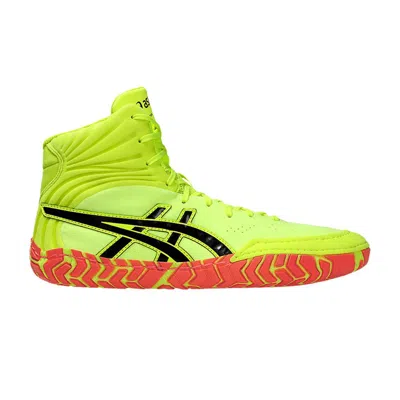 Pre-owned Asics Aggressor 5 'paris' In Yellow