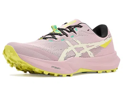 Asics Fuji Lite 6 In Pink