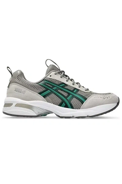 Asics Gel-1090v2 Sportstyle Sneakers In Green