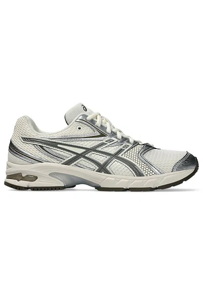 Asics Gel-ds Trainer 14 Sportstyle Sneakers In Cream/clay Grey At Urban Outfitters In Gray