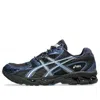 Asics Sneakers