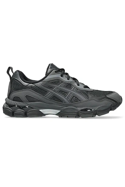 ASICS GEL-NYC RGD SPORTSTYLE SNEAKERS IN BLACK/GRAPHITE GREY AT URBAN OUTFITTERS