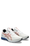 Asics Gel-quantum 180 Vii Running Shoe In White/ Concrete