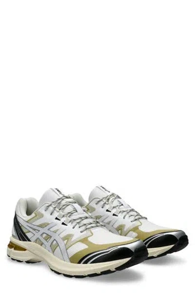 Asics ® Gel-terrain Sneaker In Multi