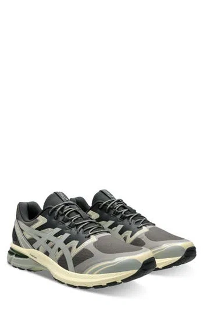Asics ® Gel-terrain Sneaker In Multi