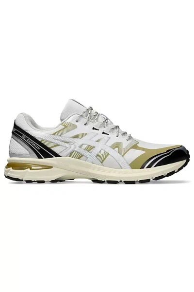 Asics Gel-terrain Sportstyle Sneakers In White