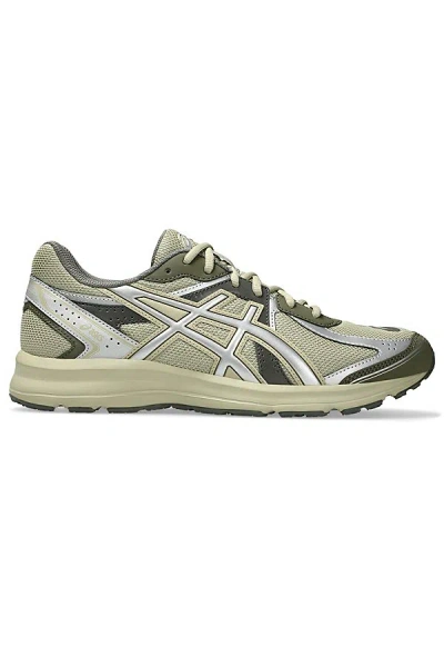 ASICS JOG 100S SPORTSTYLE SNEAKERS IN KHAKI/PURE SILVER AT URBAN OUTFITTERS
