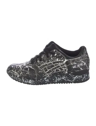 Pre-owned Asics Leather Printed Athletic Sneakers In Blue